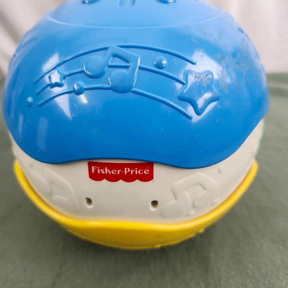 Vintage Fisher Price Fun Sounds Ball 1995 - Over 50 Sounds!‎ Tested and works!